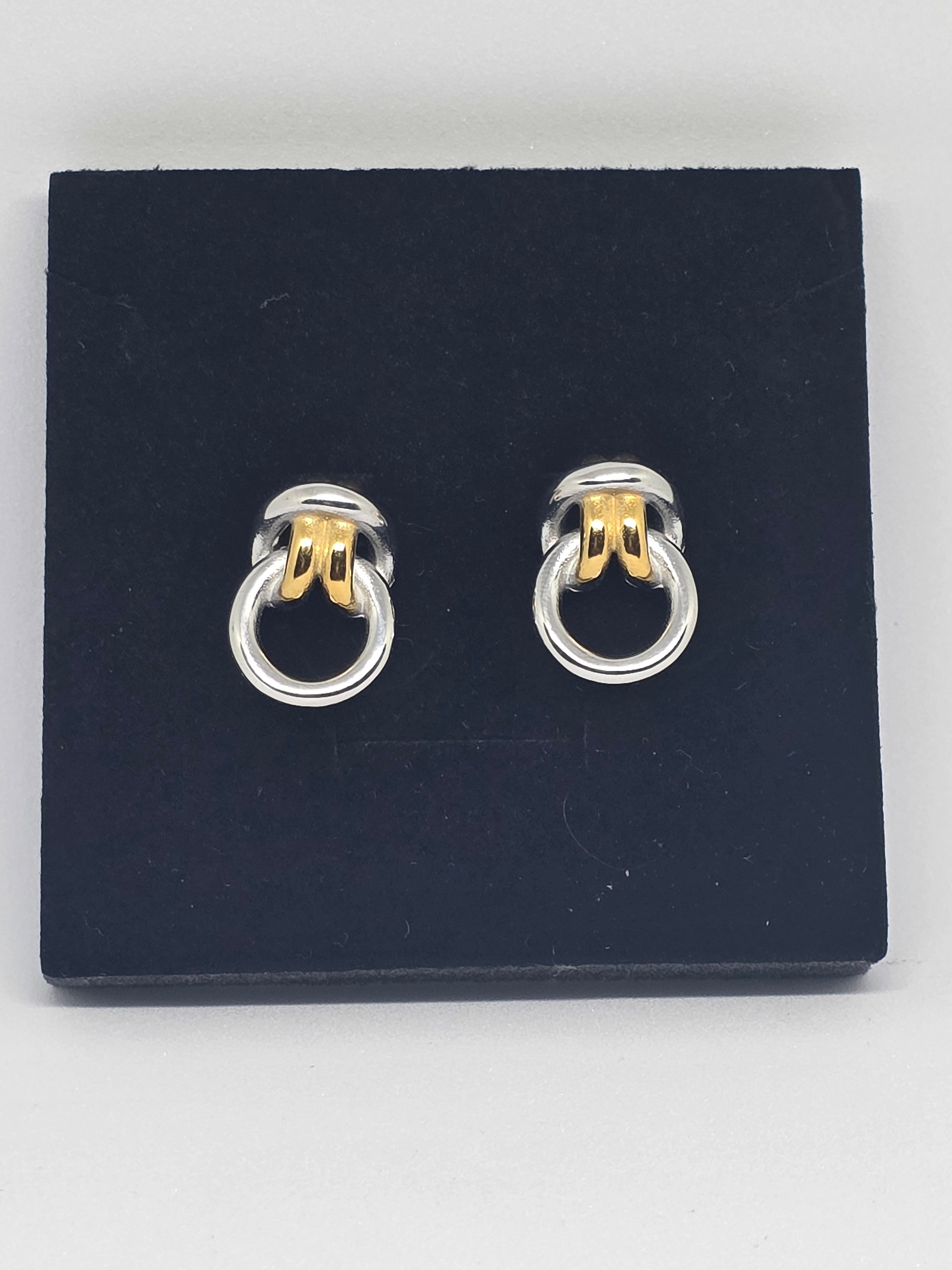 Aretes doble esencia